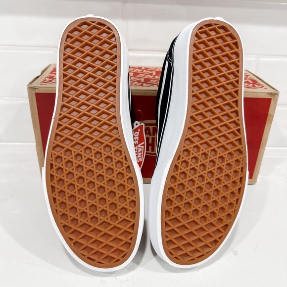 Vans Ward Canvas- Suede/Classic Black & White size 7 - Picture 3 of 7